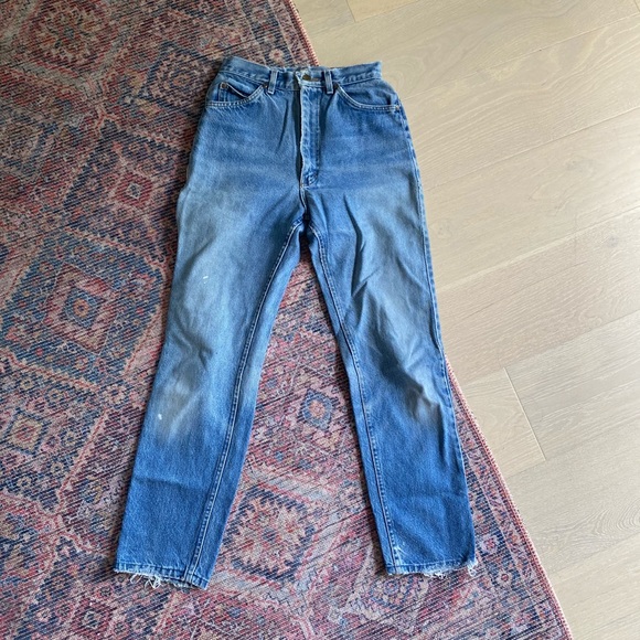 Vintage Lee Hugh waisted jeans in good condition. - Picture 3 of 6